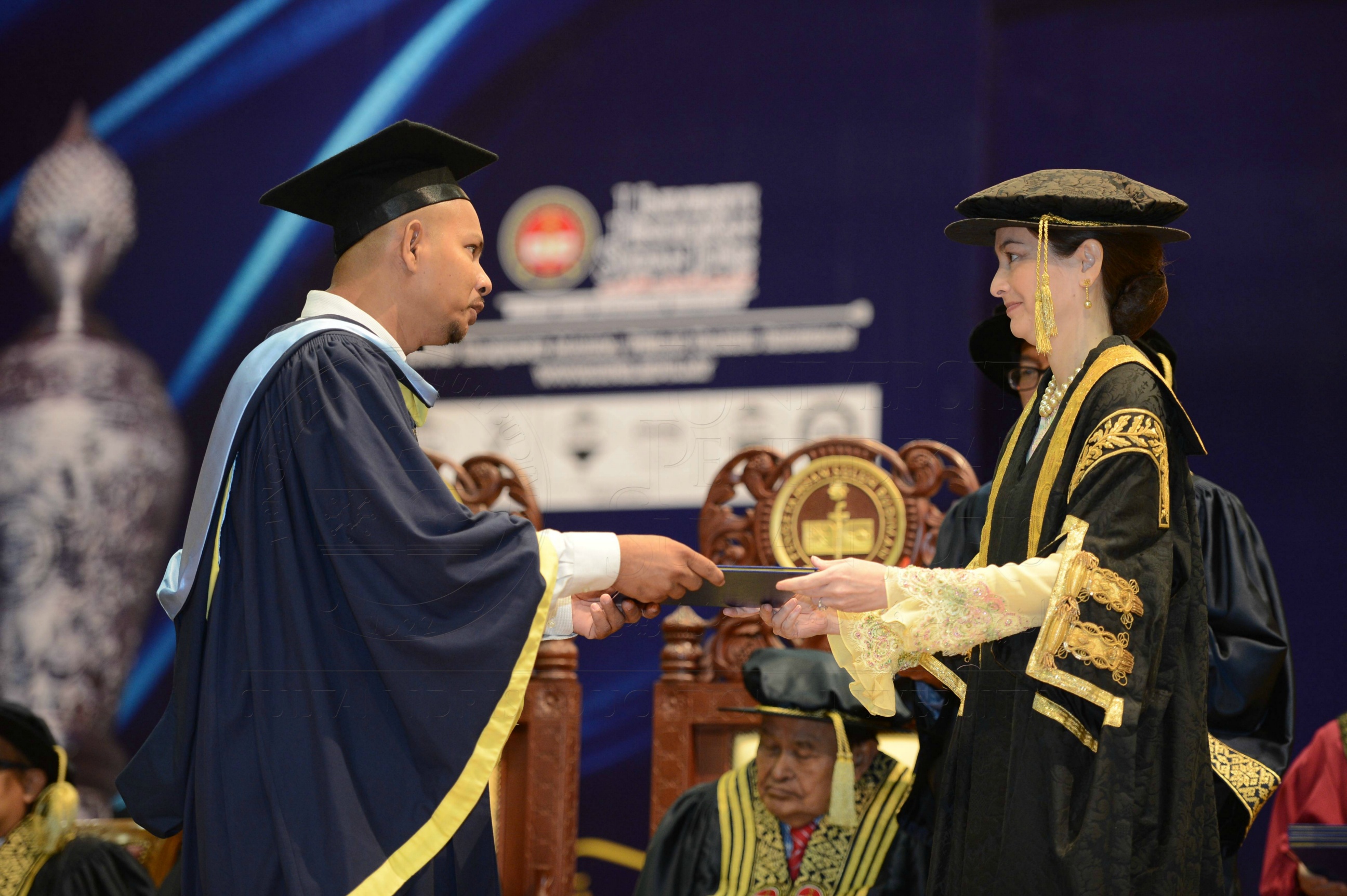 PRO 15 104 konvo BKK S14409